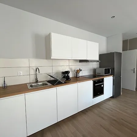 Apartment Immeuble La Doa Proche Chu